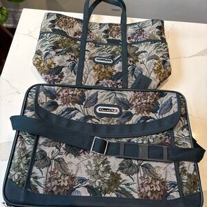 VTG Oscar de la Renta Floral Tapestry Travel Bag Luggage Carryon Set Tote Green